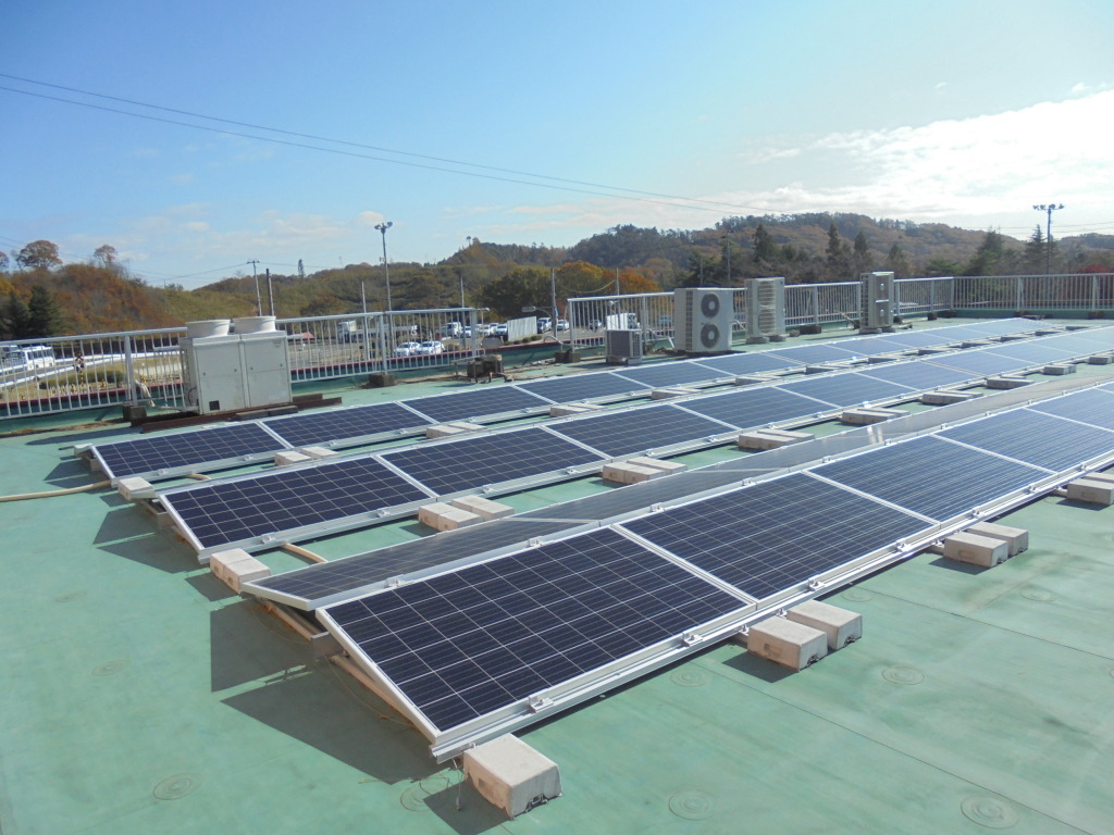 Motomiyashi,FUKUSHIMA　 Flat Roof Mounted